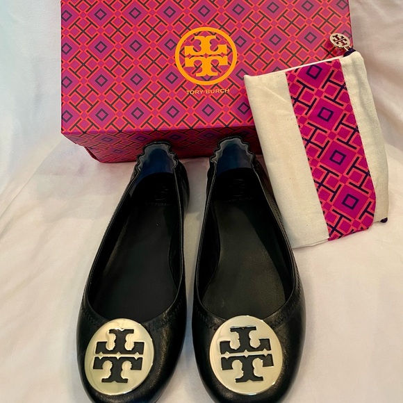 *NEW* Tory Burch Black Ballet Flats - Picture 5 of 6